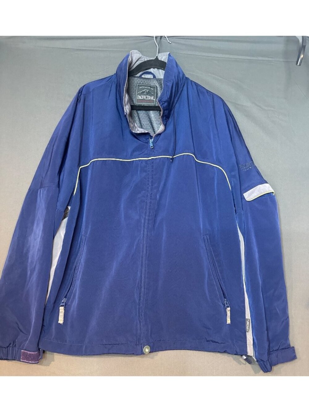 Pacific Trail Mens Large Blue Lightweight Windbreaker Jacket Zip Pockets Outdoor